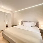 Apartment Modernes In Zentrumsnähe Mit Eigenem Stellplatz Baden-Baden