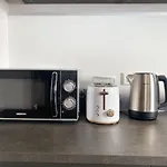 Modernes In Zentrumsnähe Mit Eigenem Stellplatz *