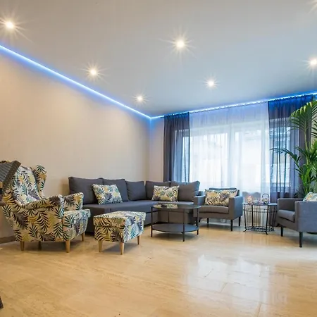 Modernes In Zentrumsnaehe Mit Eigenem Stellplatz Daire Baden-Baden