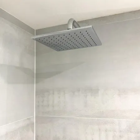 Daire Modernes In Zentrumsnaehe Mit Eigenem Stellplatz