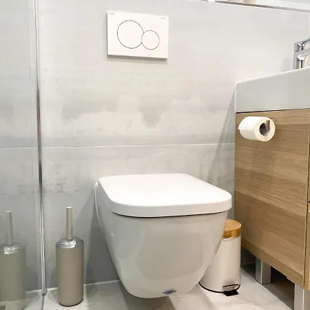 Modernes In Zentrumsnaehe Mit Eigenem Stellplatz Daire Baden-Baden