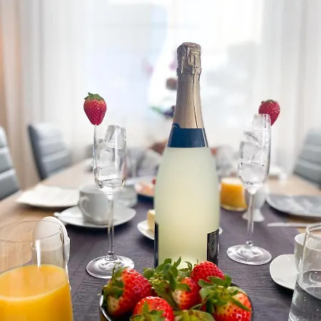 Daire Modernes In Zentrumsnaehe Mit Eigenem Stellplatz Baden-Baden