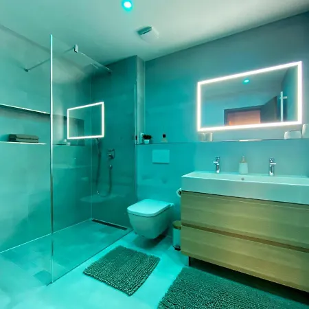 Modernes In Zentrumsnaehe Mit Eigenem Stellplatz Baden-Baden