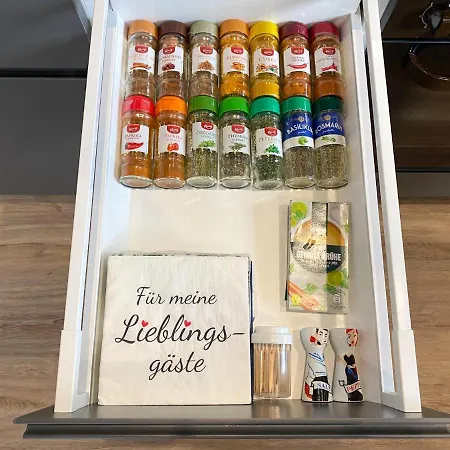 Modernes In Zentrumsnaehe Mit Eigenem Stellplatz *