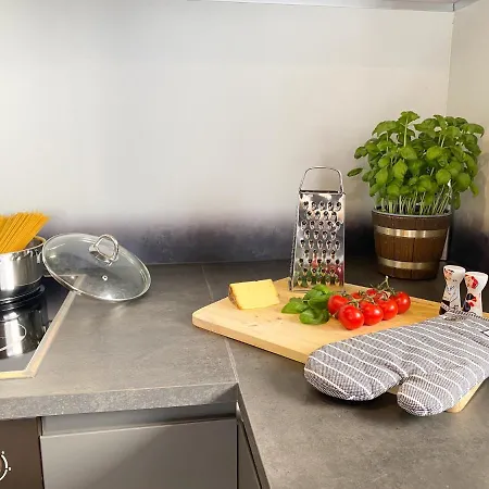 Daire Modernes In Zentrumsnaehe Mit Eigenem Stellplatz Baden-Baden