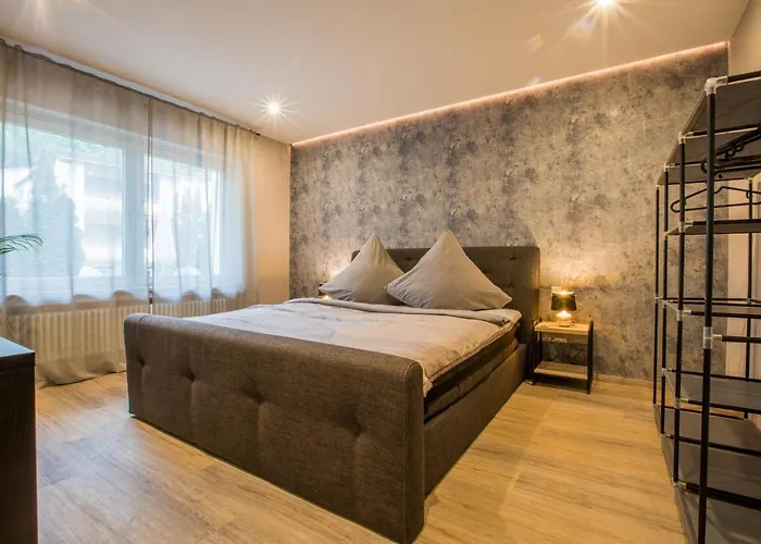 Modernes In Zentrumsnaehe Mit Eigenem Stellplatz 아파트 *