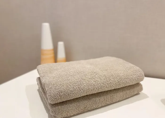 Modernes In Zentrumsnaehe Mit Eigenem Stellplatz 아파트